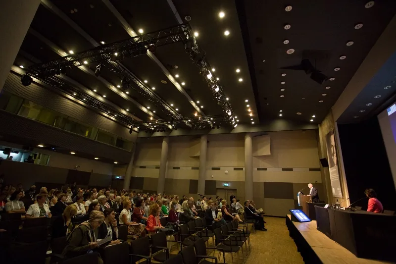 Imagem da publicação: Intercientifica participa do Congresso Internacional de Triagem Neonatal, em Haia, Holanda.